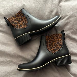 Kate Spade Sedgewick Rain Boots / black leopard print black gold like new size 8